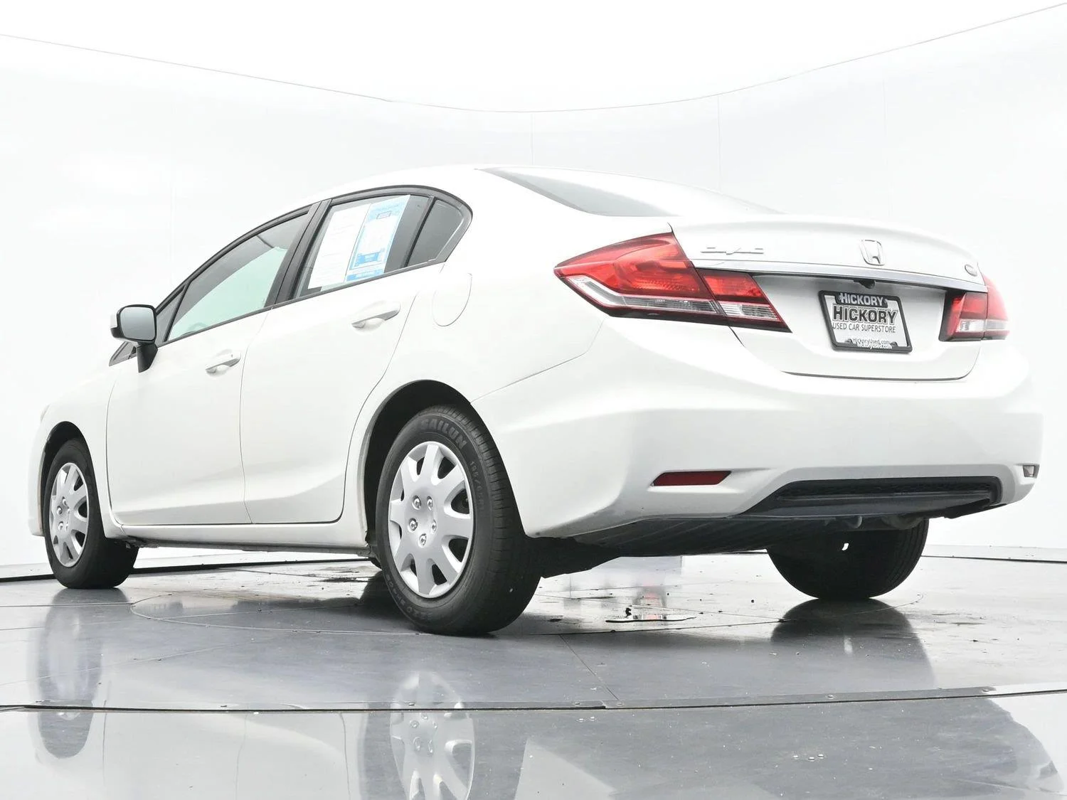 Used 2015 Taffeta White Honda LX image 43
