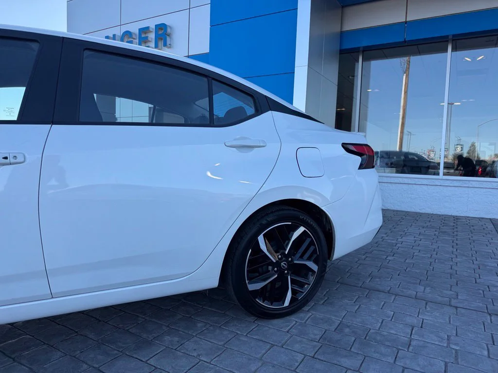 Used 2025 White Nissan 1.6 SR image 6