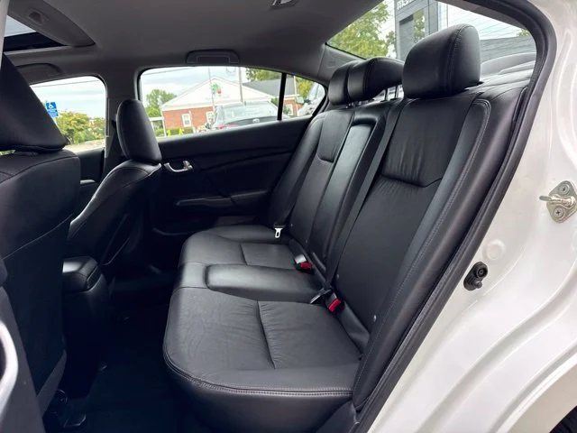 Used 2014 White Honda EX-L image 11