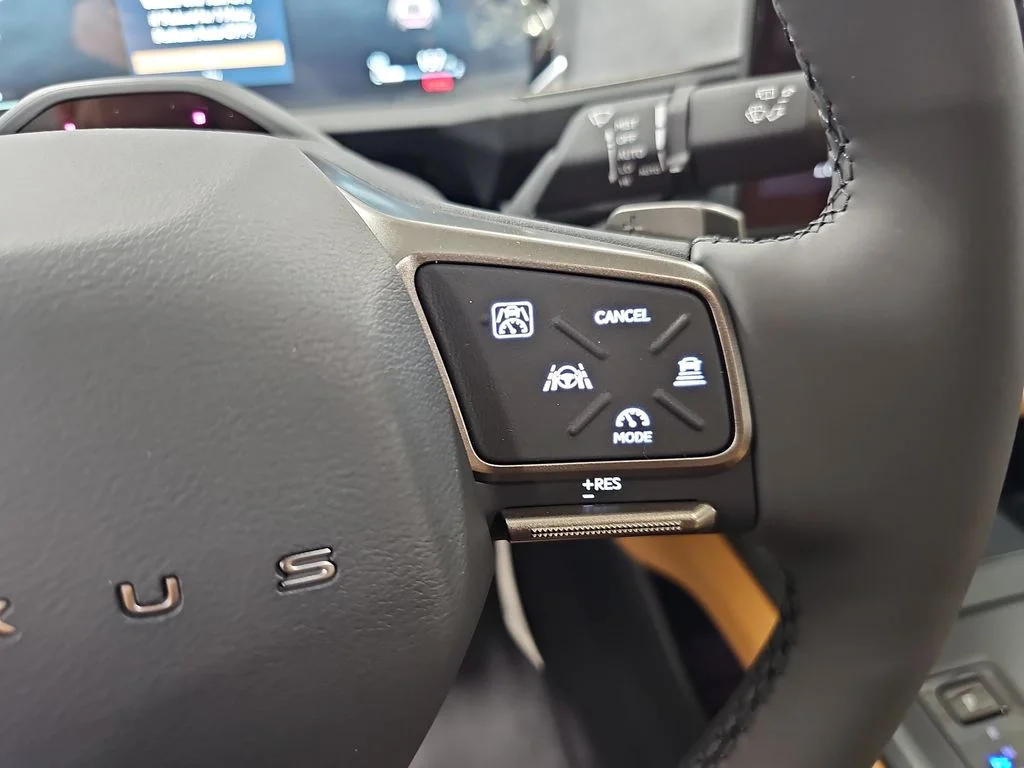New 2026 Iridium Lexus PREMIUM AWD image 17