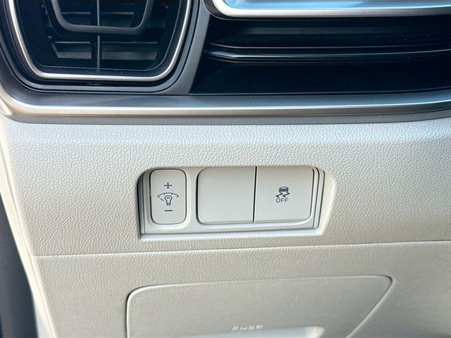 2025 Kia Sorento S - Photo 10