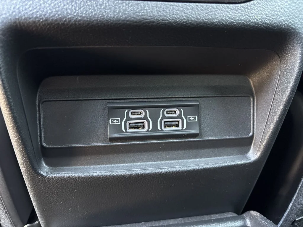 New 2026 Silver Zynith Exterior Paint Jeep Laredo image 26