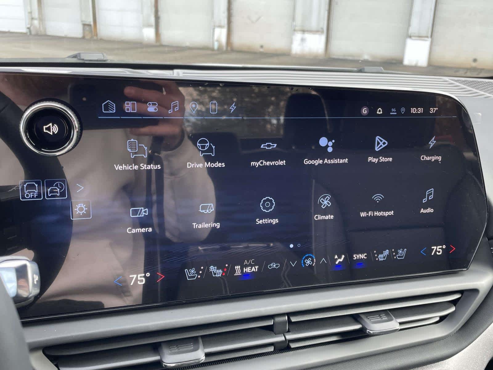 2026 Chevrolet Silverado EV LT - Photo 20