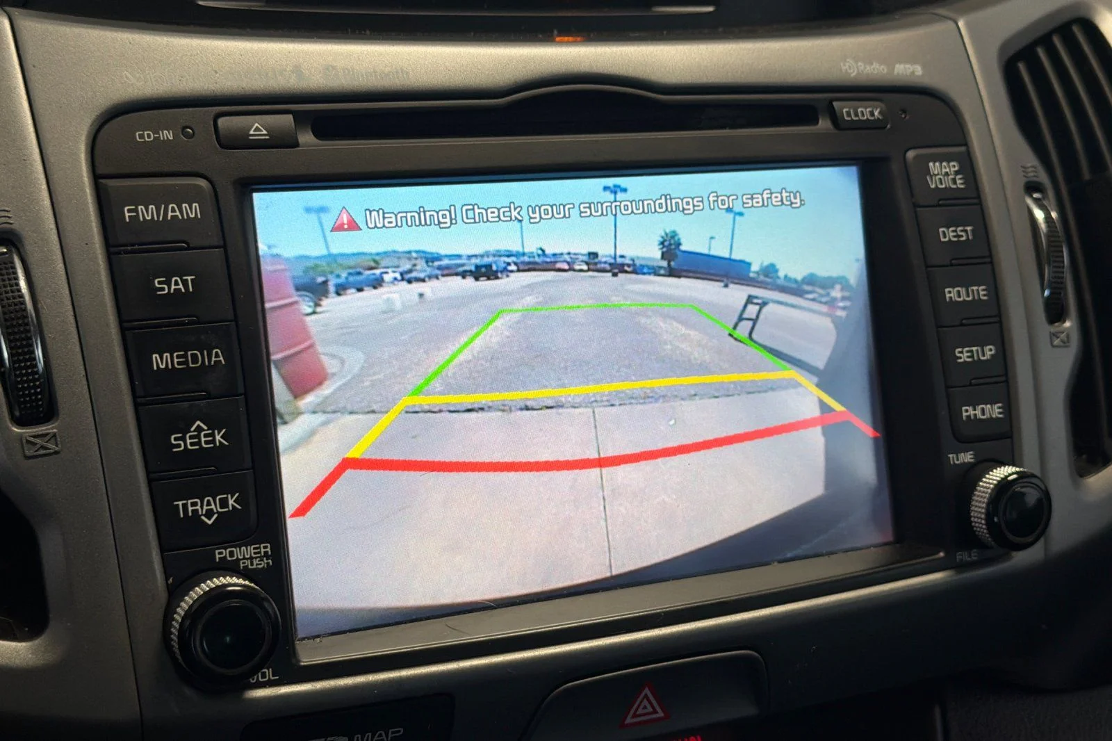 Used 2015 Black Kia EX image 21