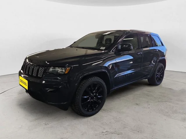 2018 Jeep Grand Cherokee Altitude 4WD's photo