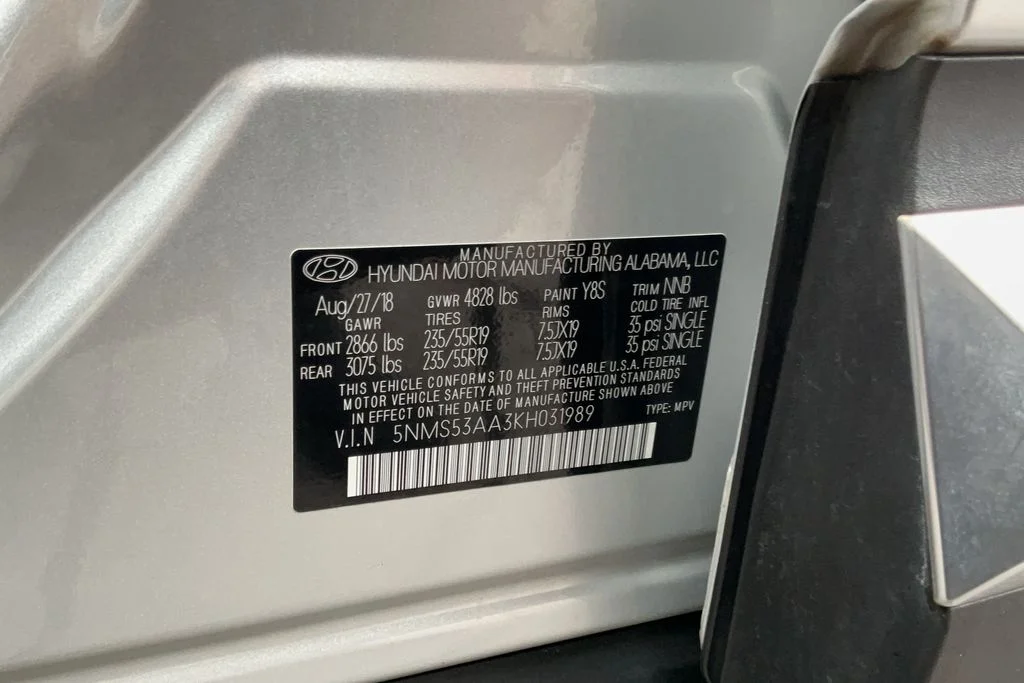 Used 2019 Silver Hyundai Limited image 24