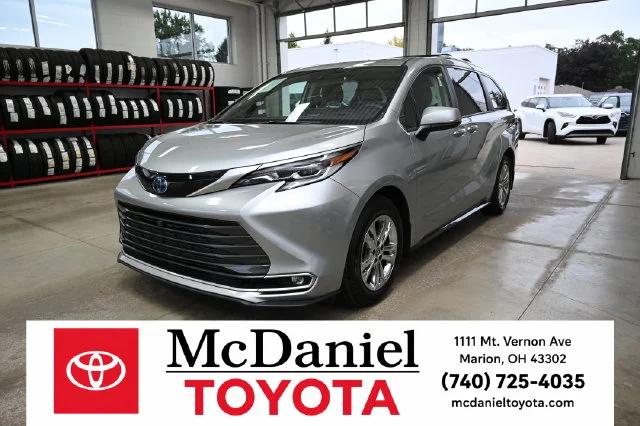 2023 Toyota Sienna Platinum