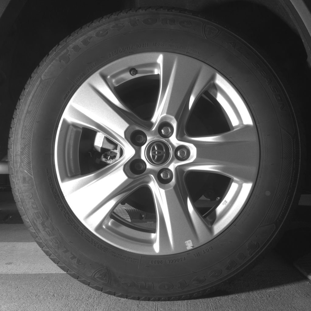 2021 Toyota RAV4 XLE - Photo 37