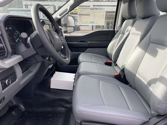 New 2026 Oxford White Ford F-350® XL image 14