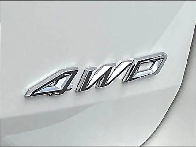 New 2026 Star White Metallic Tri-Coat Ford Active image 50