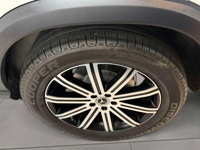 Certified Used 2025 White Mercedes-Benz GLE 350 image 12