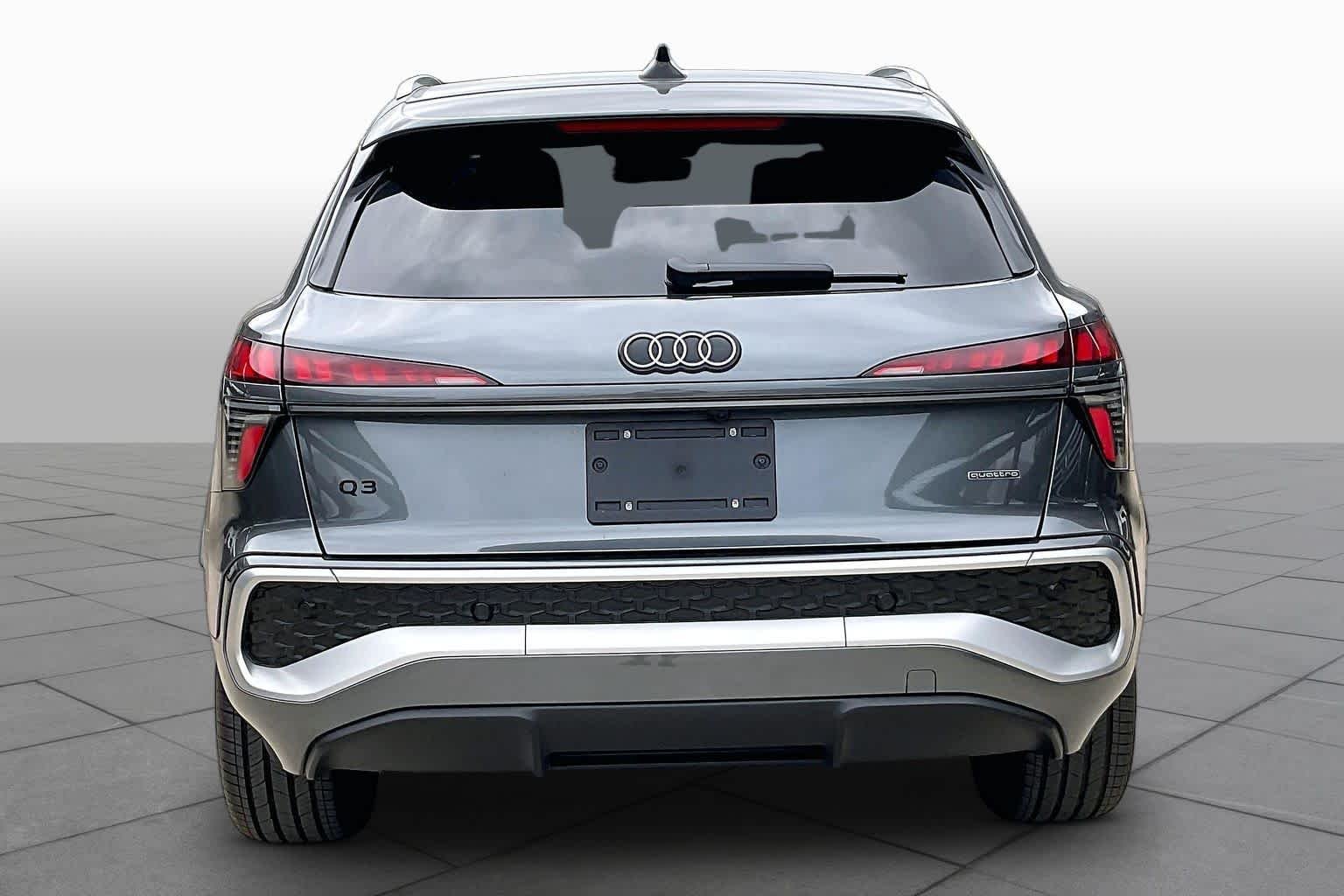 Used 2026 Daytona Gray Pearl Effect Audi S line image 5