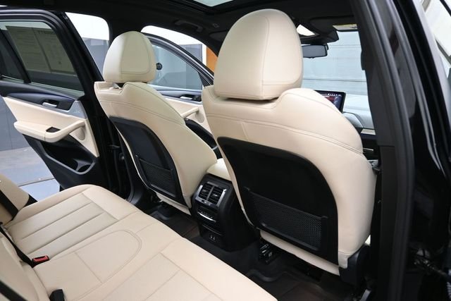 Used 2024 Black BMW sDrive30i image 24