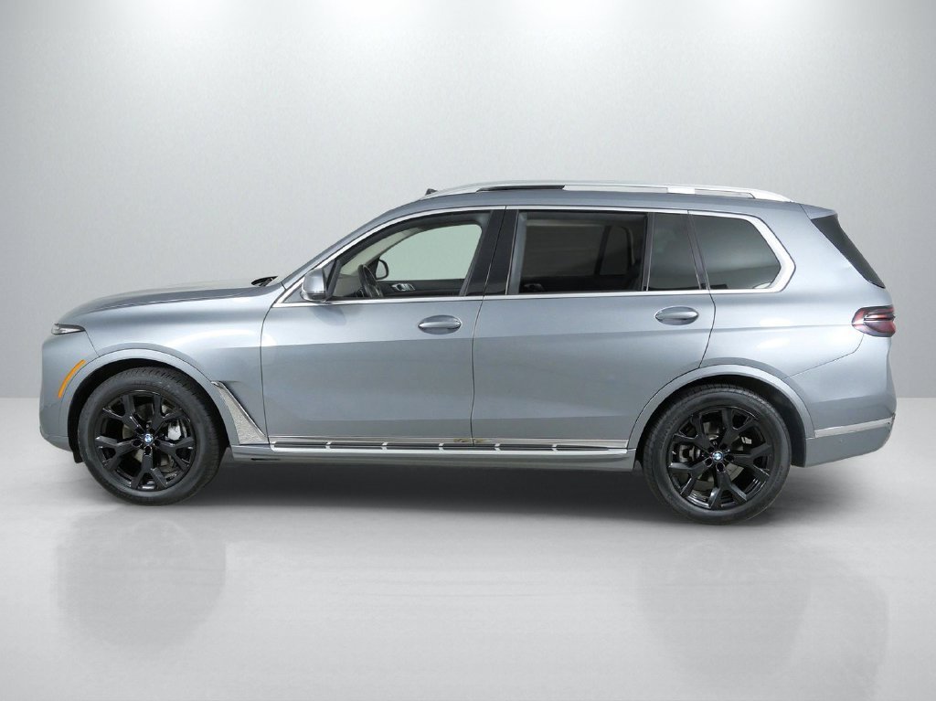 Certified Used 2025 Skyscraper Grey Metallic BMW xDrive40i image 18