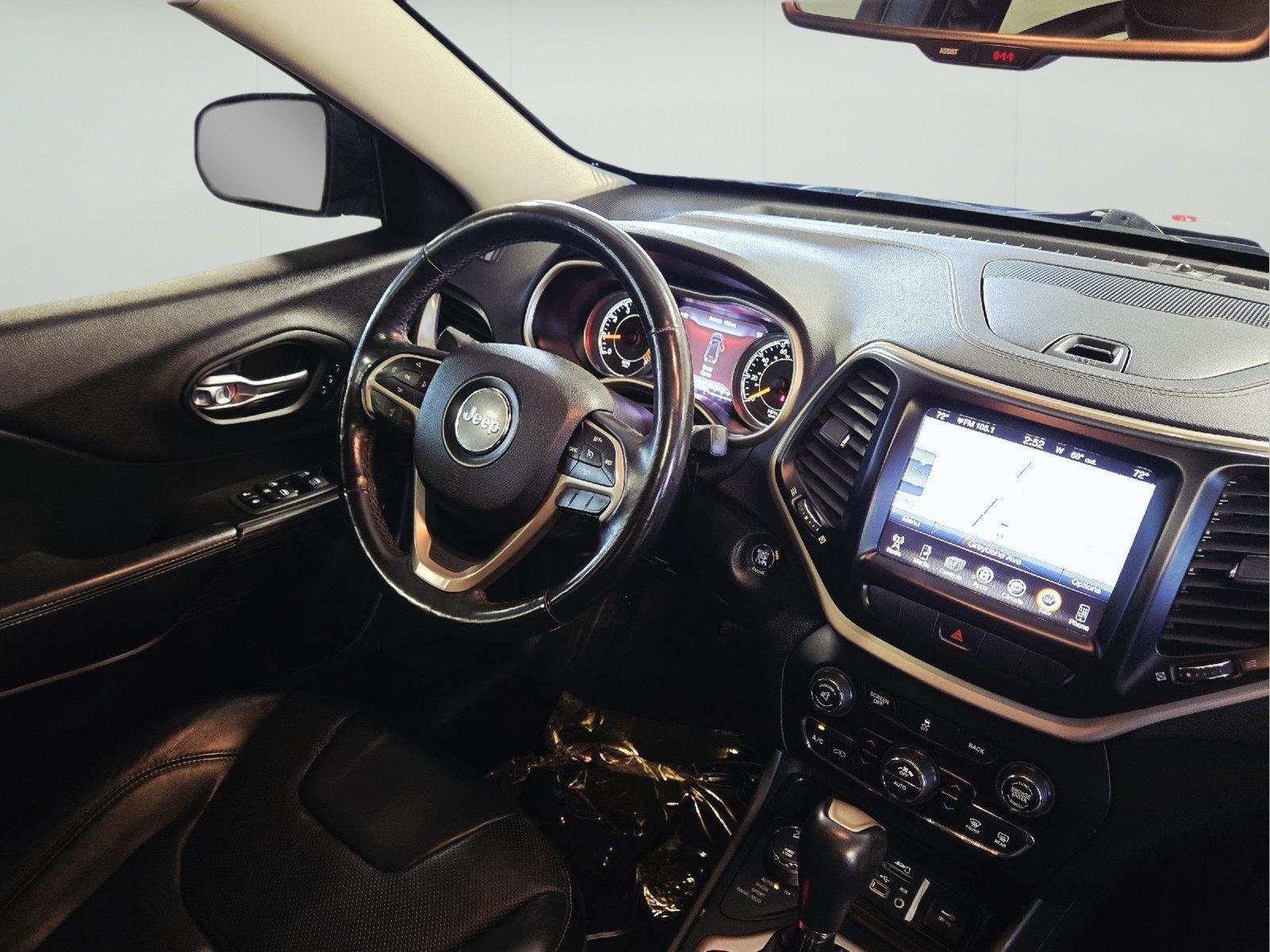 Used 2014 Brilliant Black Crystal Pearlcoat Jeep Limited image 52