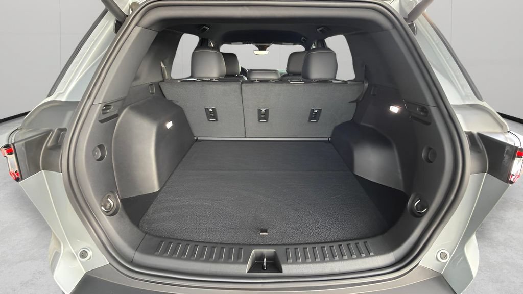 Certified Used 2025 Sterling Gray Metallic Chevrolet LT image 27