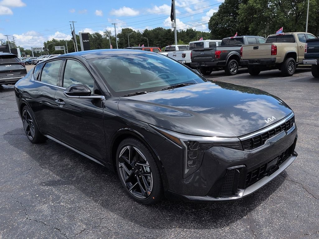 2026 Kia K4 GT-Line AT's photo