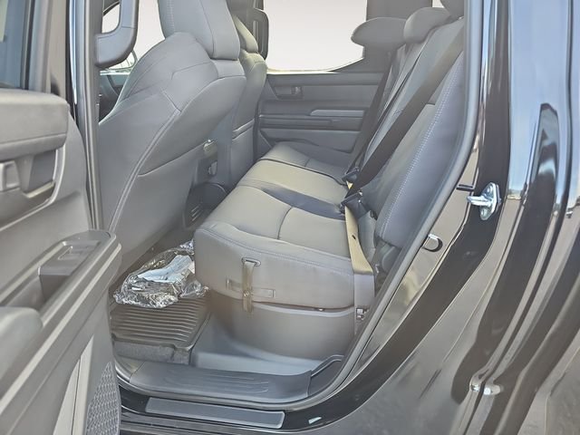 2026 Toyota Tacoma SR5 - Photo 13