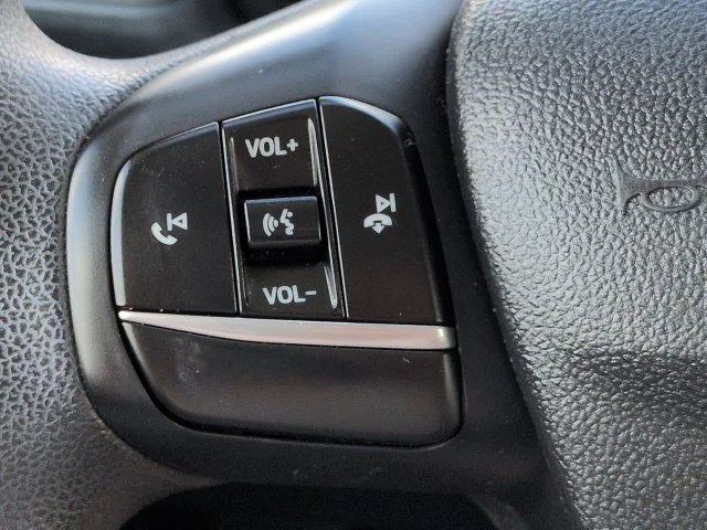 Used 2022 White Ford XL image 23