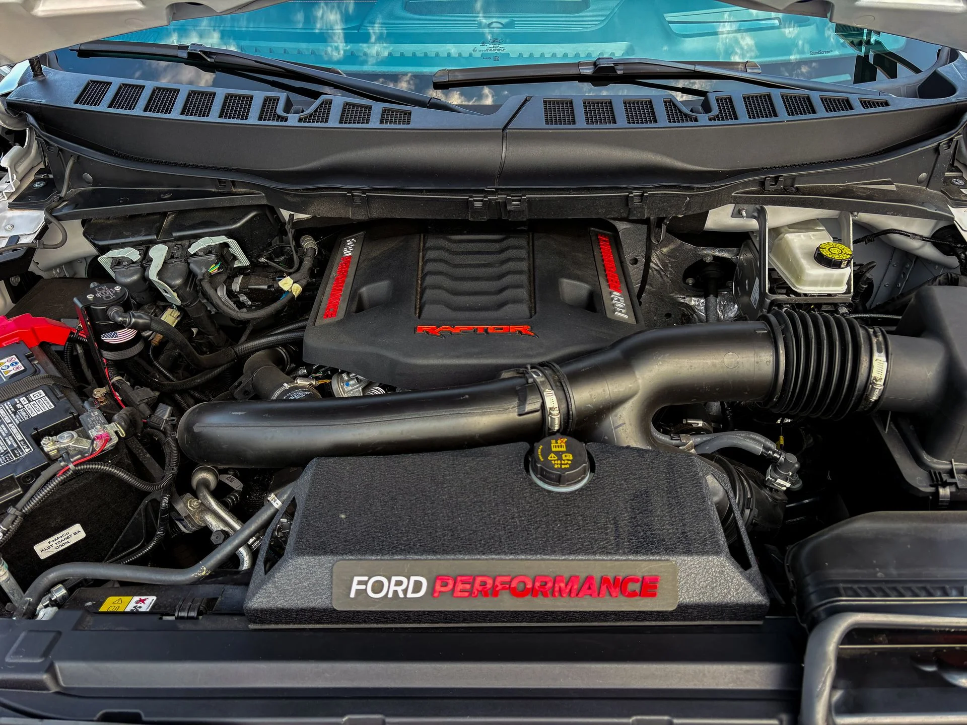 Used 2025 White Ford Raptor image 38