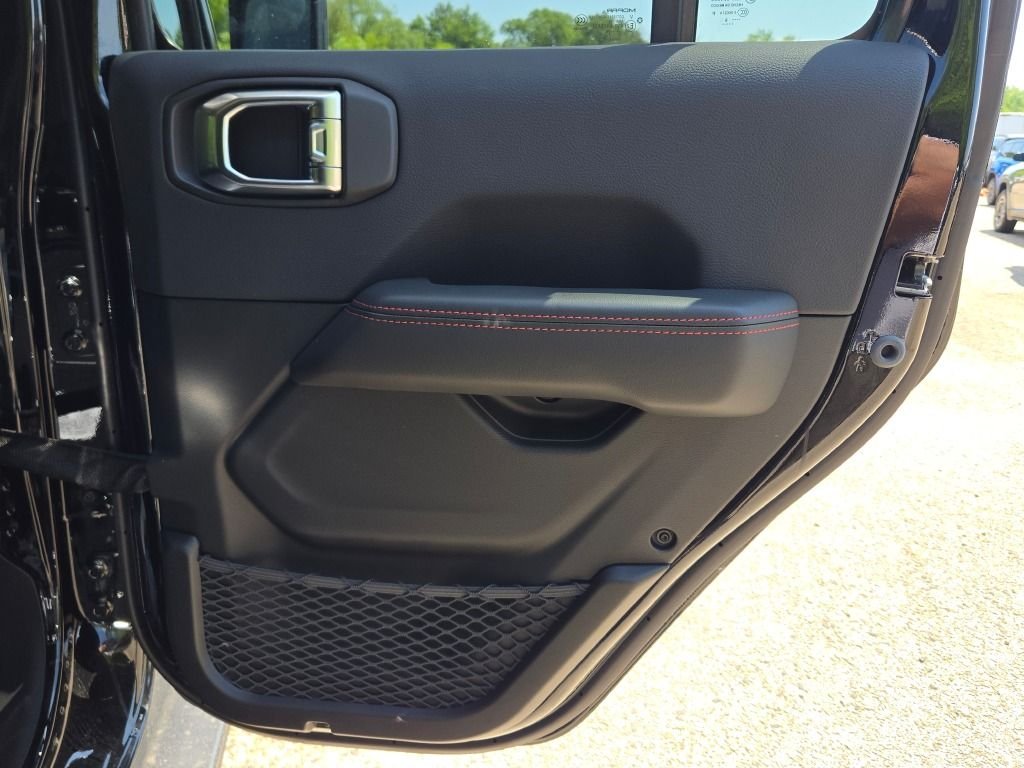 New 2026 Black Clearcoat Jeep Rubicon image 12