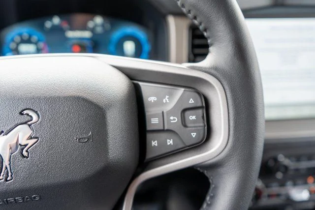 New 2026 Avalanche Gray Ford Outer Banks® image 10