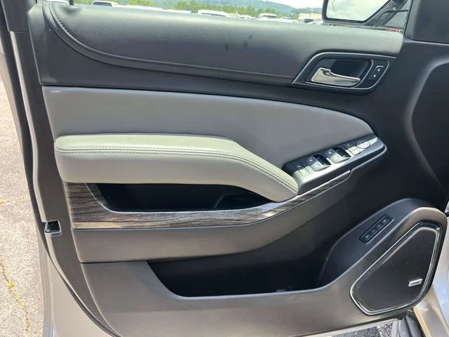 Used 2020 Silver Chevrolet LT image 21