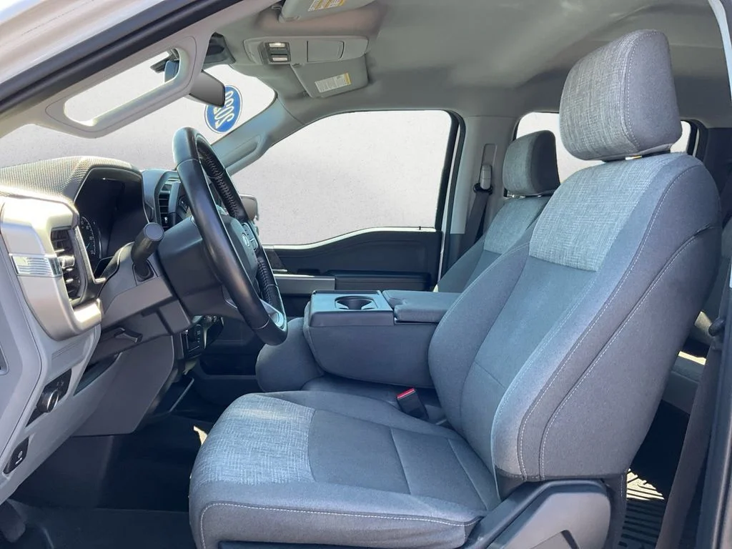 Used 2022 White Ford XLT image 23