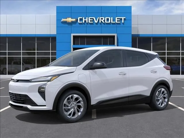 New 2027 Summit White Chevrolet LT image 2