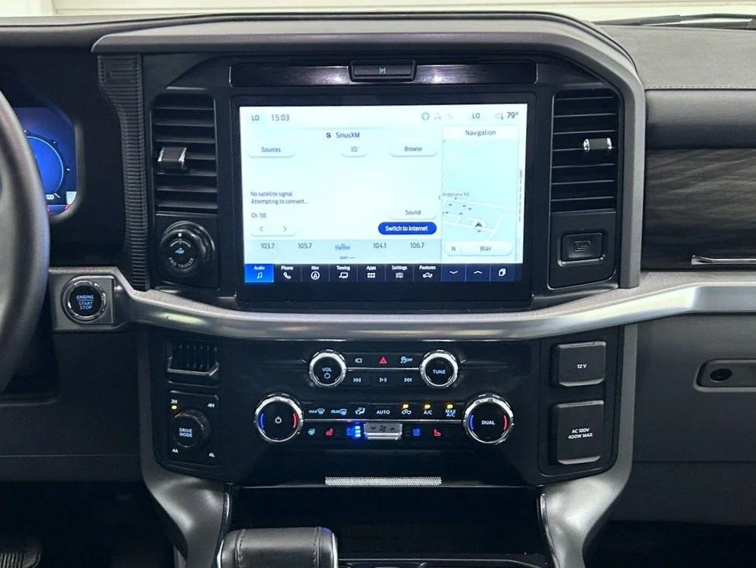 Used 2025 White Ford Lariat image 12