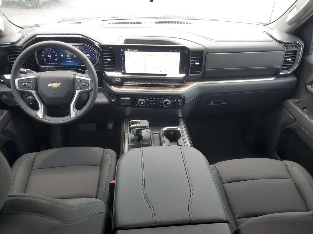New 2026 Summit White Chevrolet LT image 26