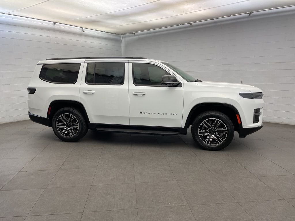 New 2026 Bright White Clear-Coat Exterior Paint Jeep  image 2