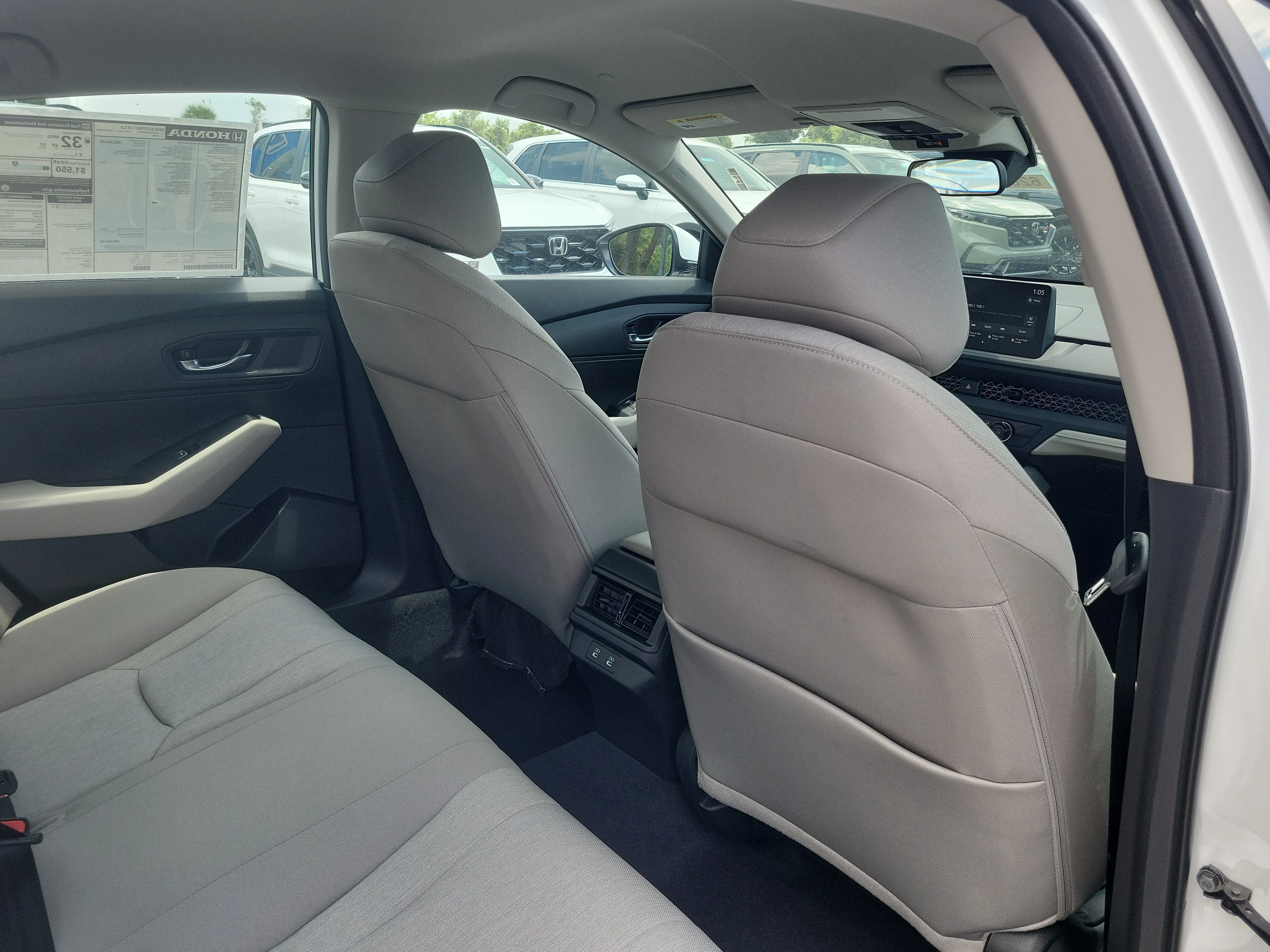 New 2026 Platinum White Pearl Honda LX image 9