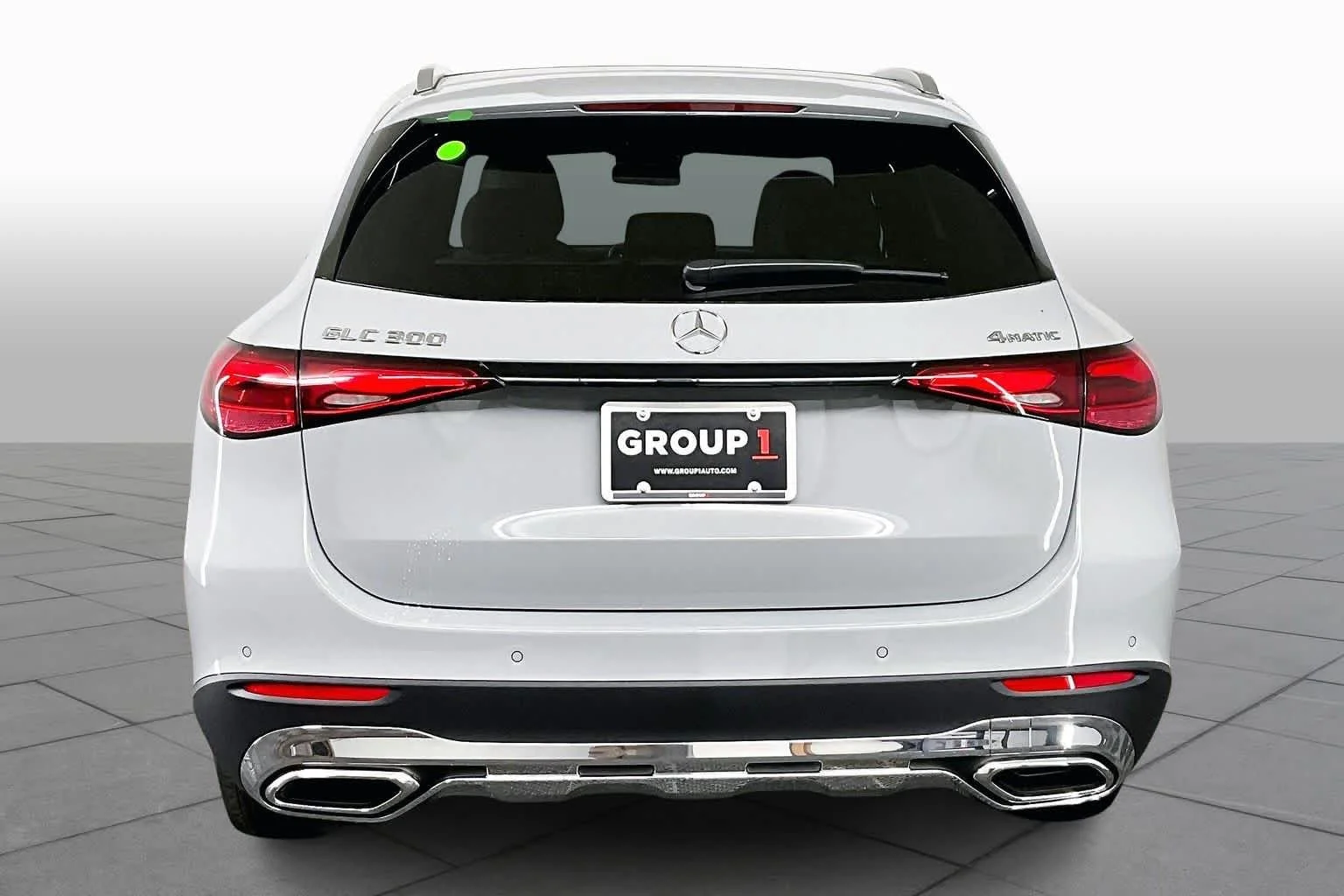 New 2026 MANUFAKTUR Alpine Grey Mercedes-Benz GLC 300 image 5