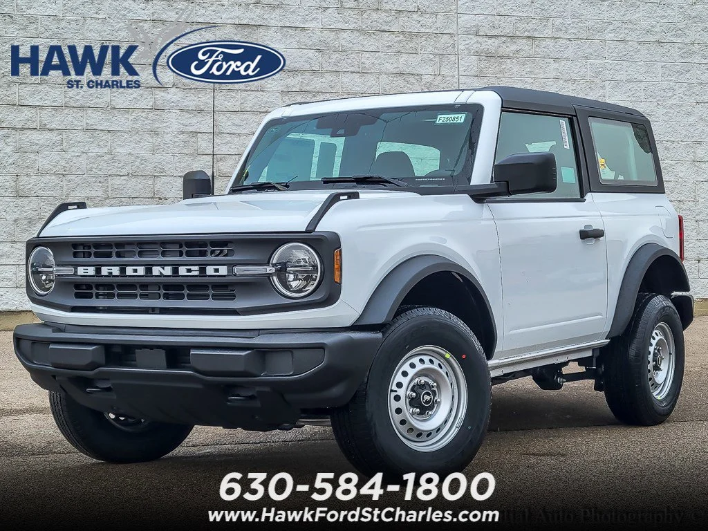 2025 Ford Bronco Base 4x4's photo