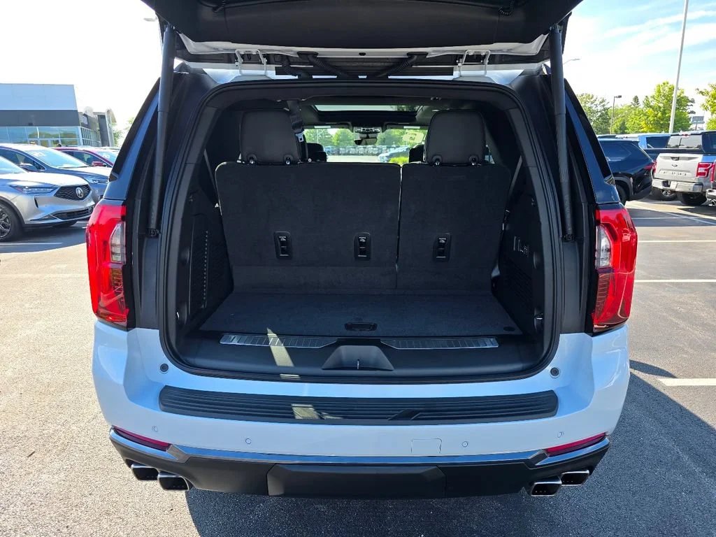 2026 GMC Yukon Denali Ultimate - Photo 28