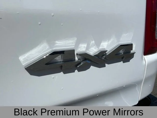 Used 2023 White Ram Big Horn/Lone Star image 26