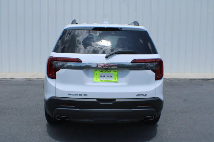 Used 2022 Summit White GMC AT4 image 17