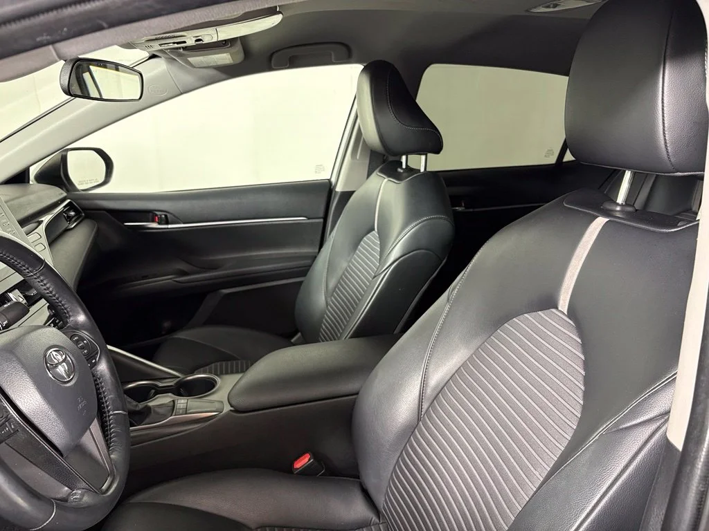 Used 2022 Silver Toyota SE image 20