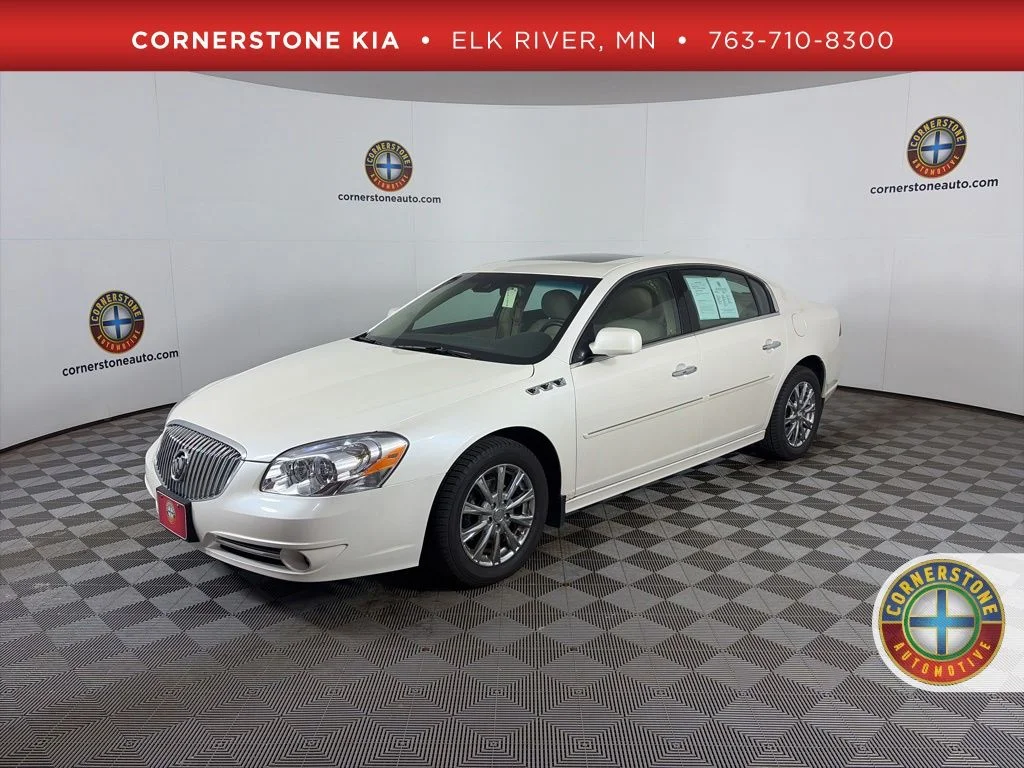 2011 Buick Lucerne CXL Premium's photo