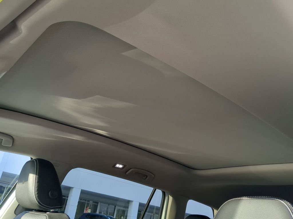 2026 Volkswagen Atlas SE w/Tech - Photo 22