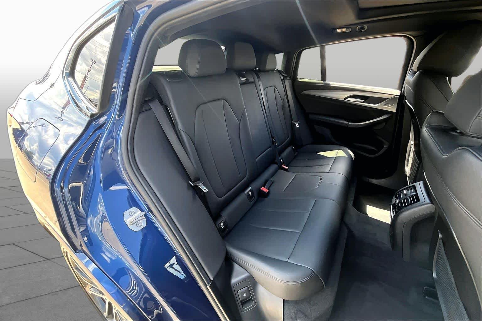 Used 2019 Phytonic Blue Metallic BMW M40i image 20