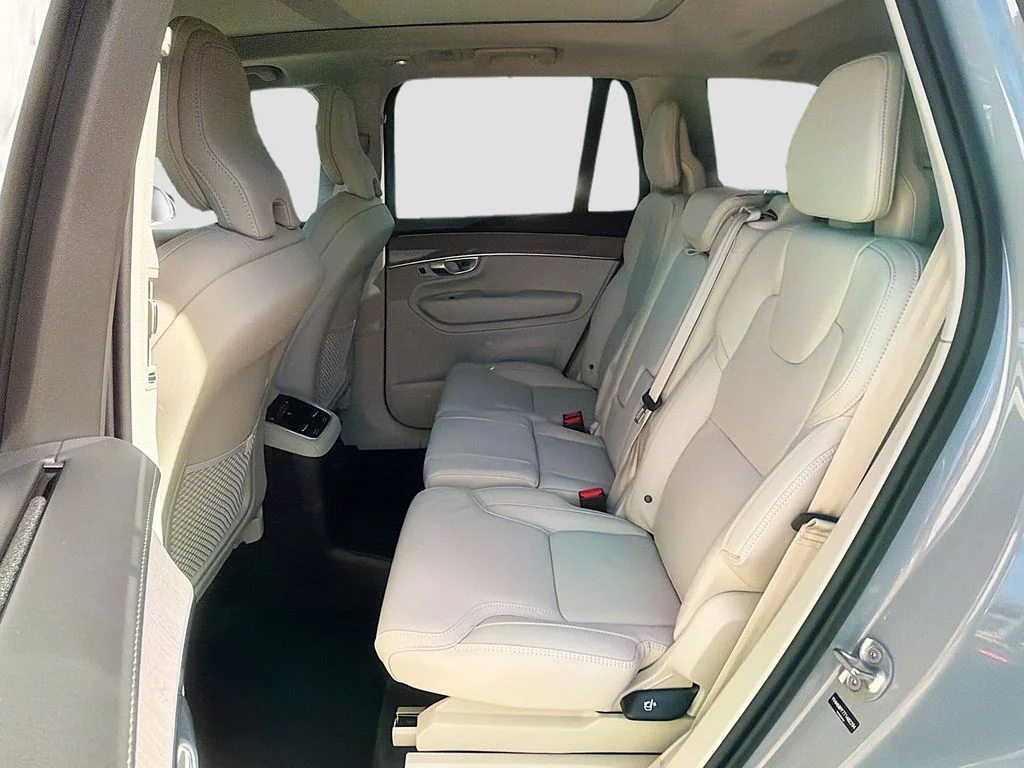 2026 Volvo XC90 Ultra - Photo 26