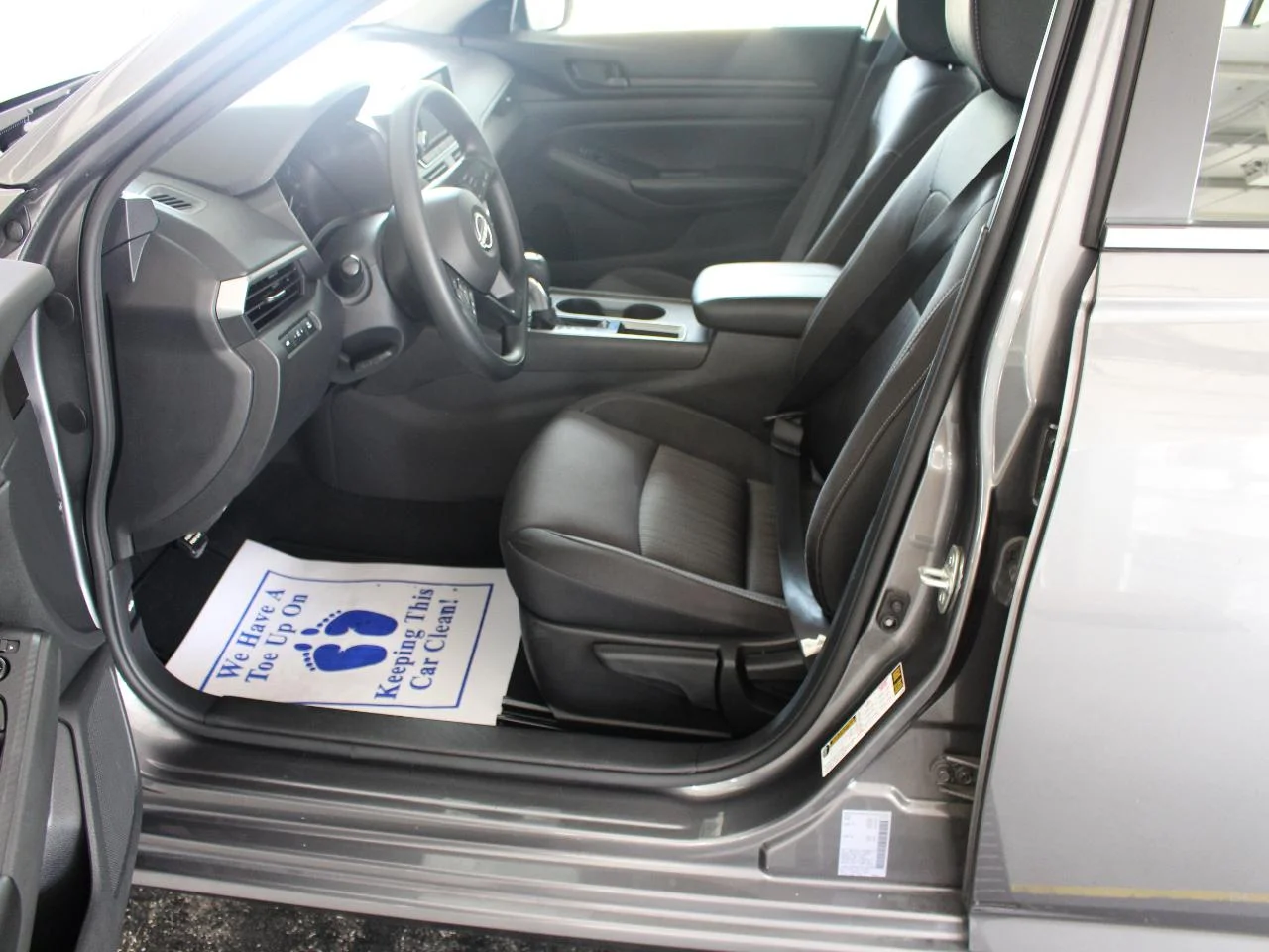 Used 2024 Gray Nissan 2.5 S Sedan image 12