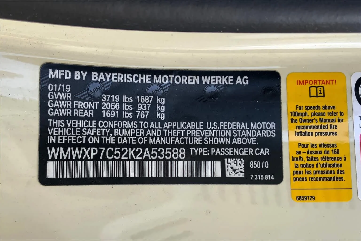 Used 2019 Pepper White MINI Cooper S image 31
