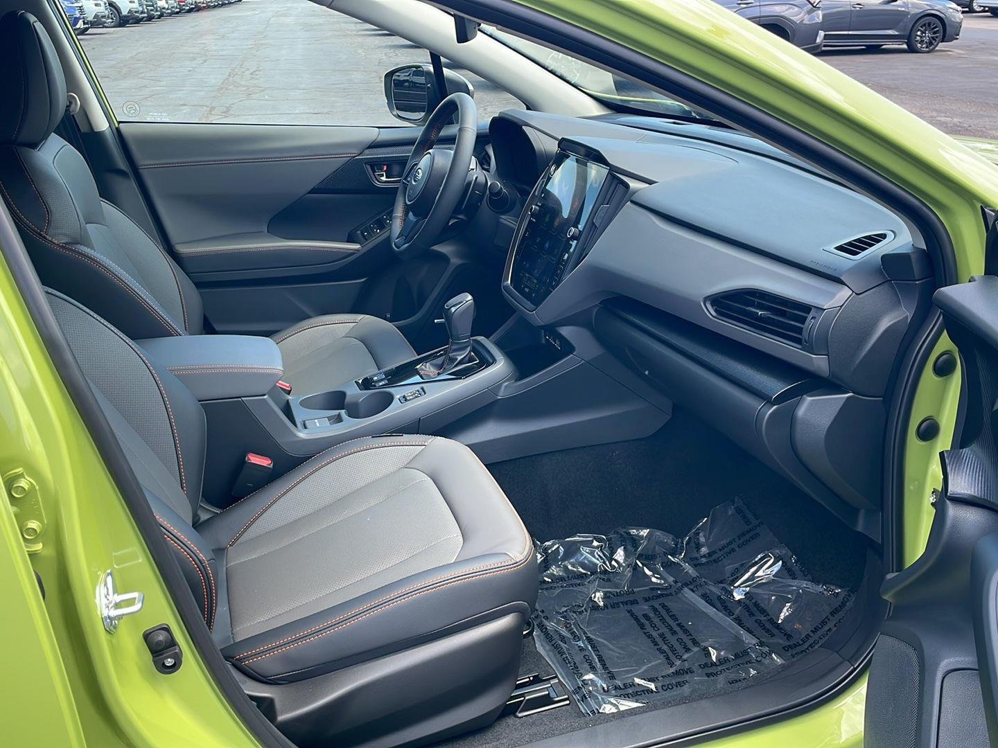 New 2026 CITRON YELLOW PEARL Subaru Limited Hybrid image 26