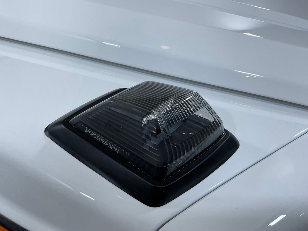 Used 2022 White Mercedes-Benz G 550 image 9
