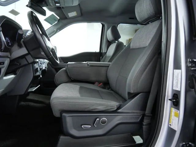 Used 2021 Silver Ford XLT image 19