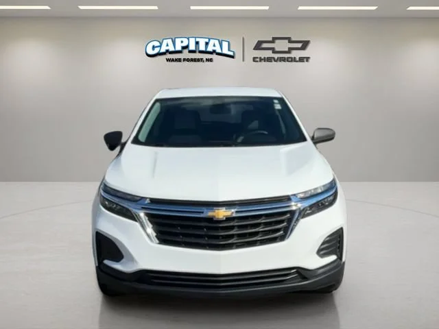 Used 2022 SUMMIT WHITE Chevrolet LS image 8