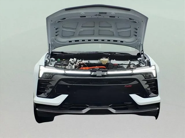 New 2026 Polar White Tricoat Chevrolet SS image 21
